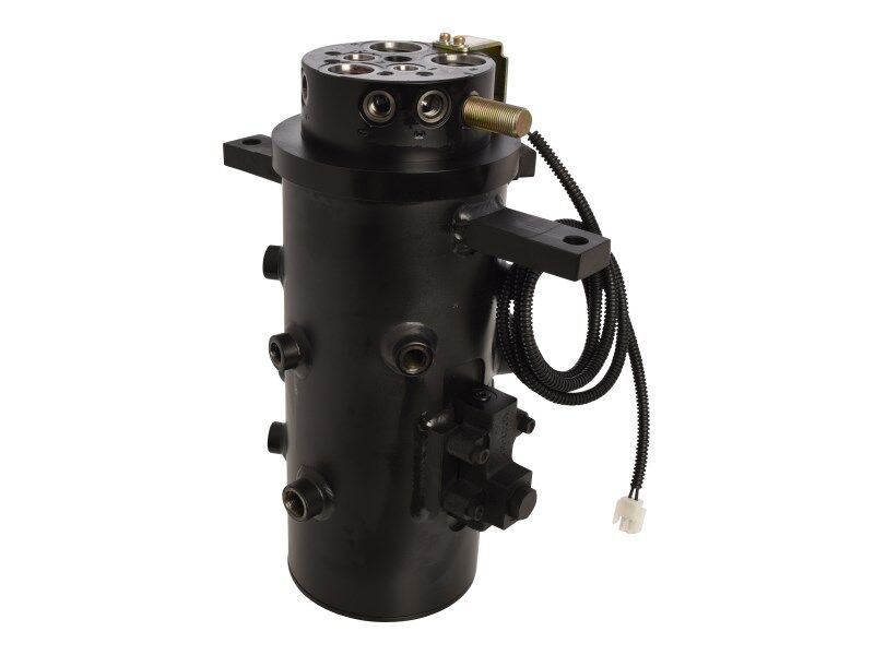 1001106975 Oil Swivel 9 Port Coupling