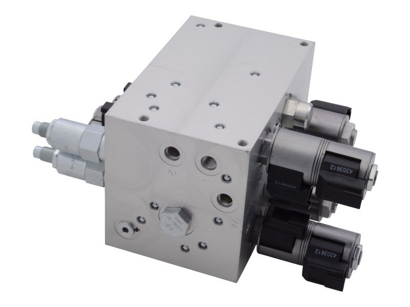 1001116487 Valve, Main Control | JLG