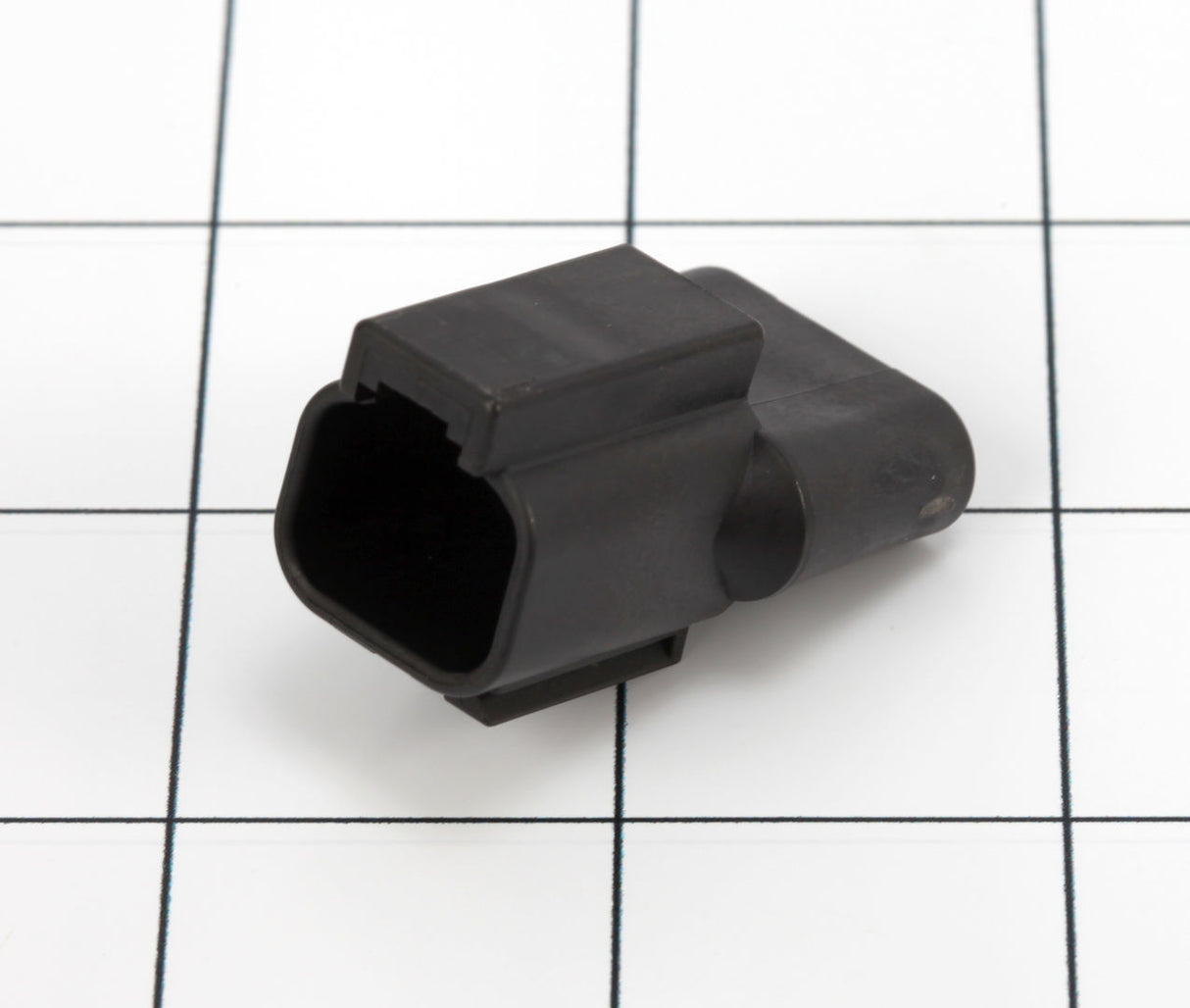 1001116816 Connector