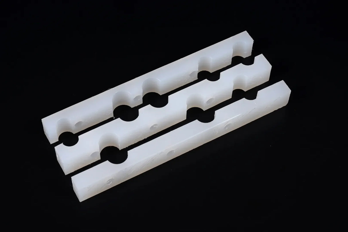 1001117929 Clamp, Main Control Valve Tubes | JLG