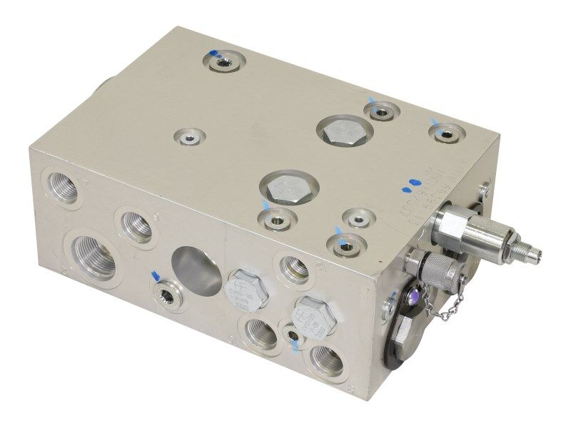 1001162537 Valve, Traction | JLG