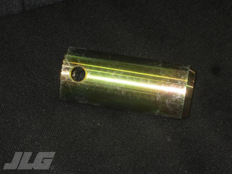 10136487 Pin, Hoist Cylinder To Transfe | JLG - BHE Parts Store