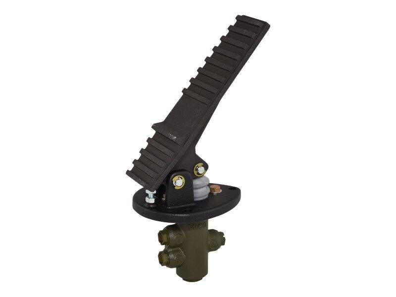 10239696 Valve, Brake W/45 Degree Pedal (Lull #39696B) – BHE