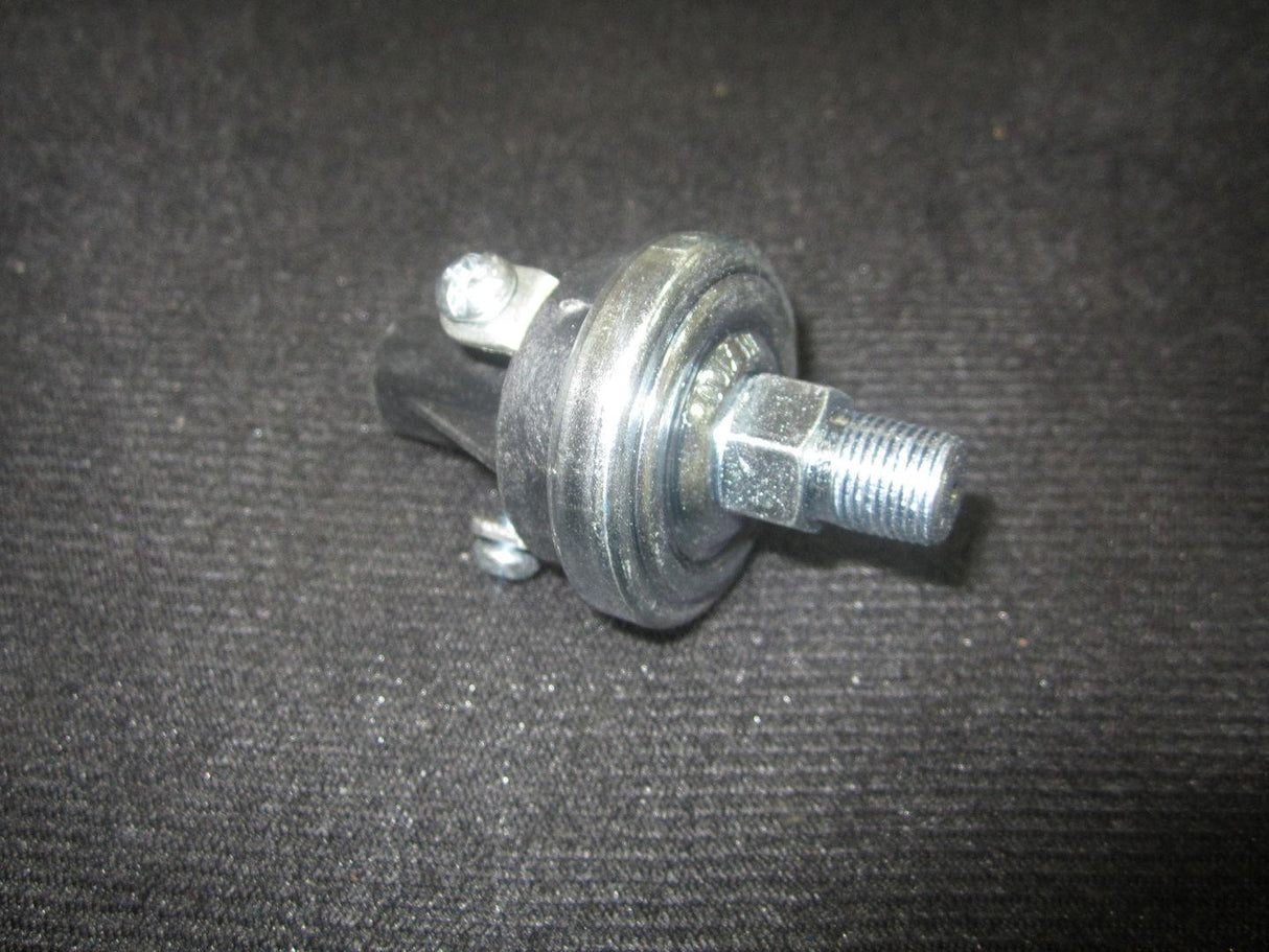 10719105 Switch, Back Up Alarm | JLG - BHE Parts Store