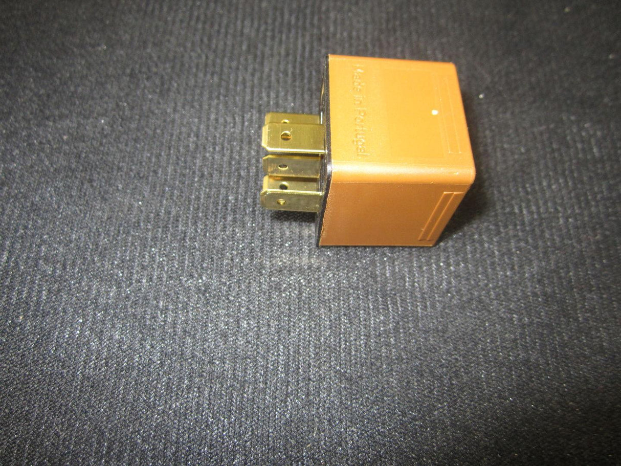 10730423 Relay, Control | JLG - BHE Parts Store