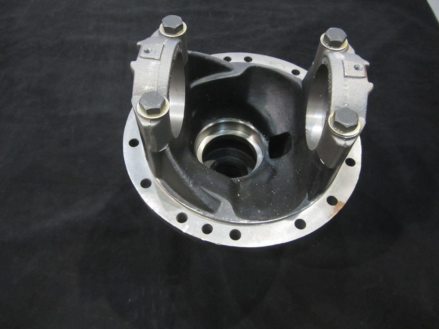 10732976 Housing, Carrier & Cap (Lull #P32976) | JLG - BHE Parts Store