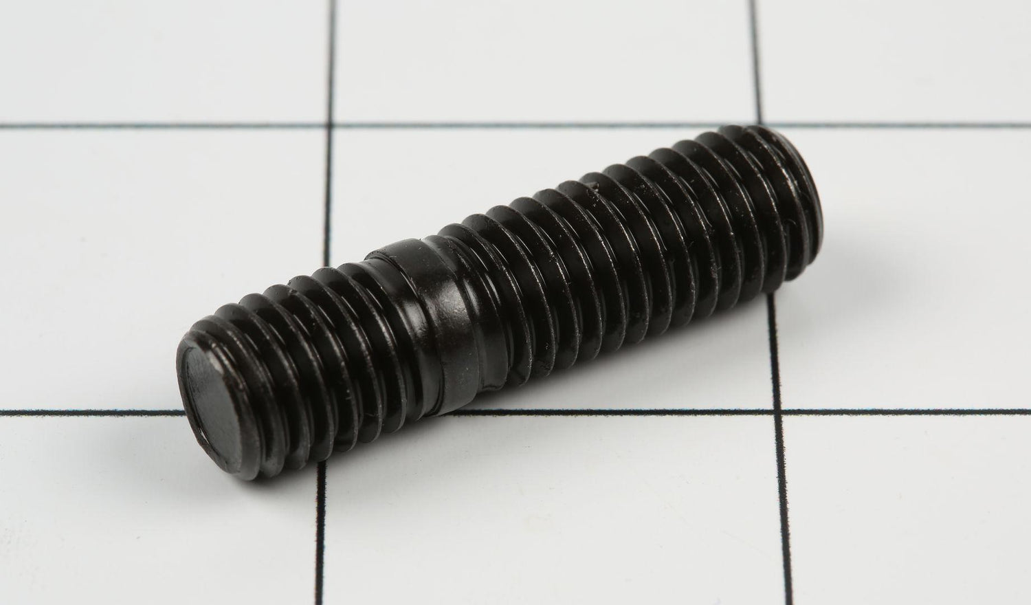1113465 Exhaust Stud | Deutz - BHE Parts Store