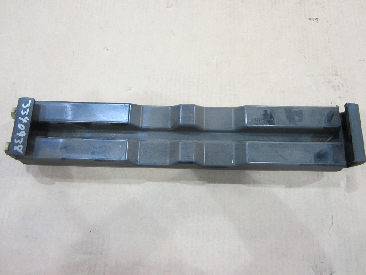 3340938 Pad Track