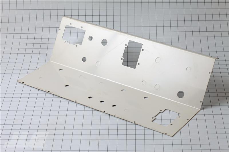 3538394 Plate, Console Box | JLG - BHE Parts Store