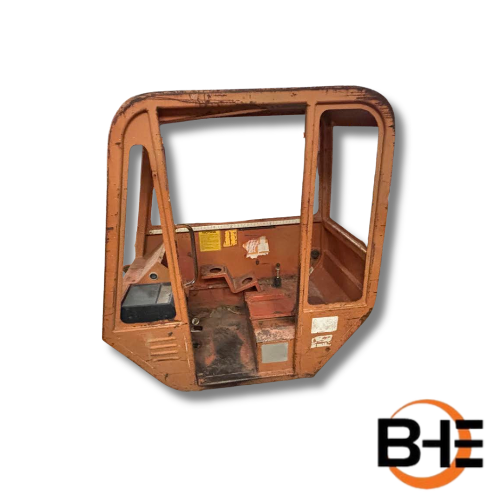 36006E OPERATOR COMPARTMENT (USED) l Lull