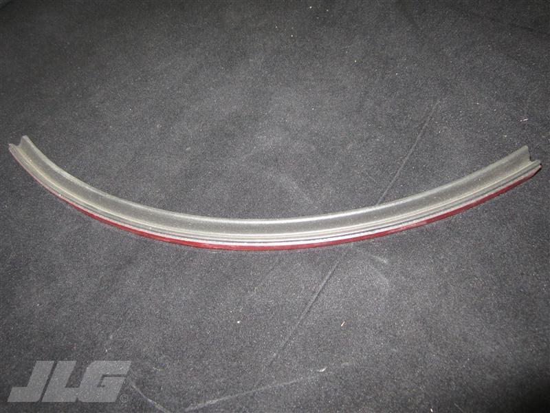 3960389 Seal, Horiz Nose of Hood (Per Foot) | JLG - BHE Parts Store