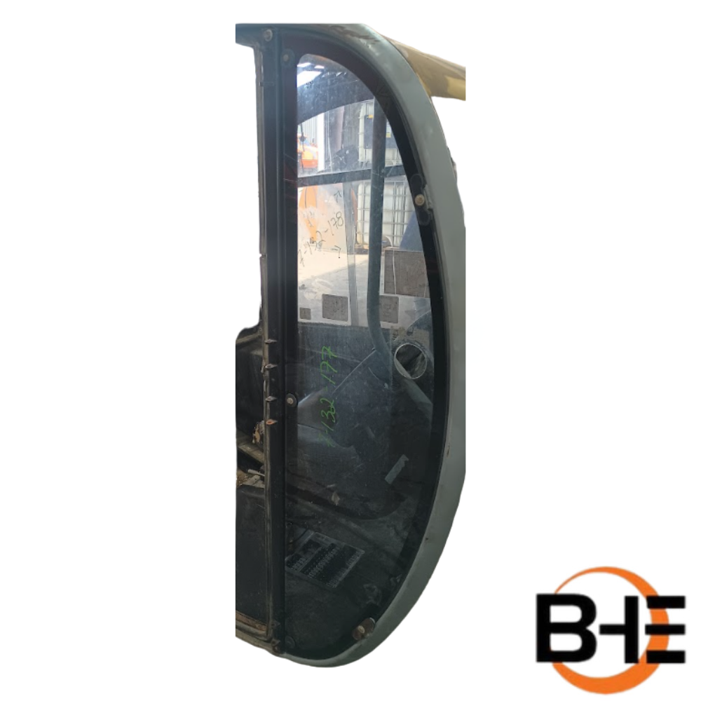 Part Number 7-132-177 Left Hand Rear Glass (Used) | Terex