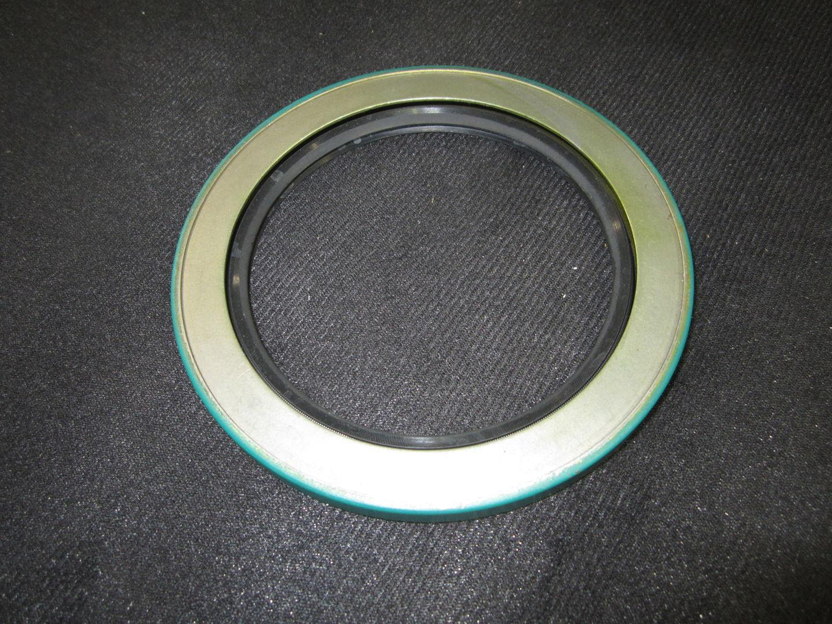 7000236 Seal | JLG - BHE Parts Store