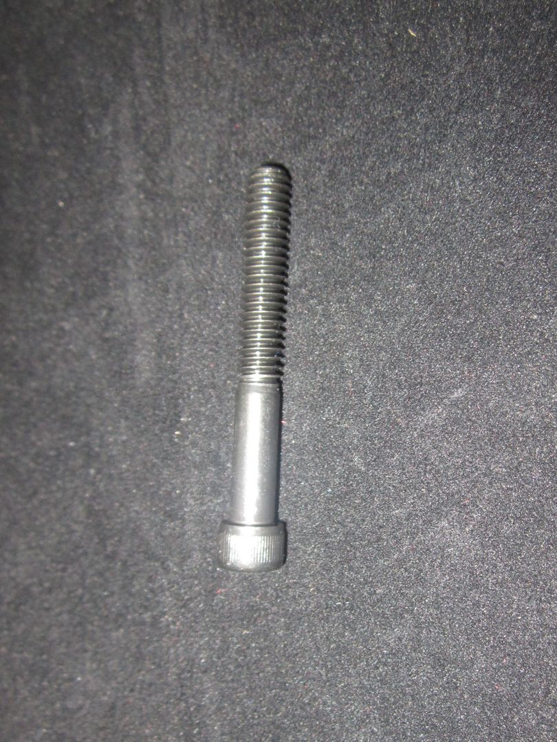 7017110 Perno, fijación de válvula | JLG