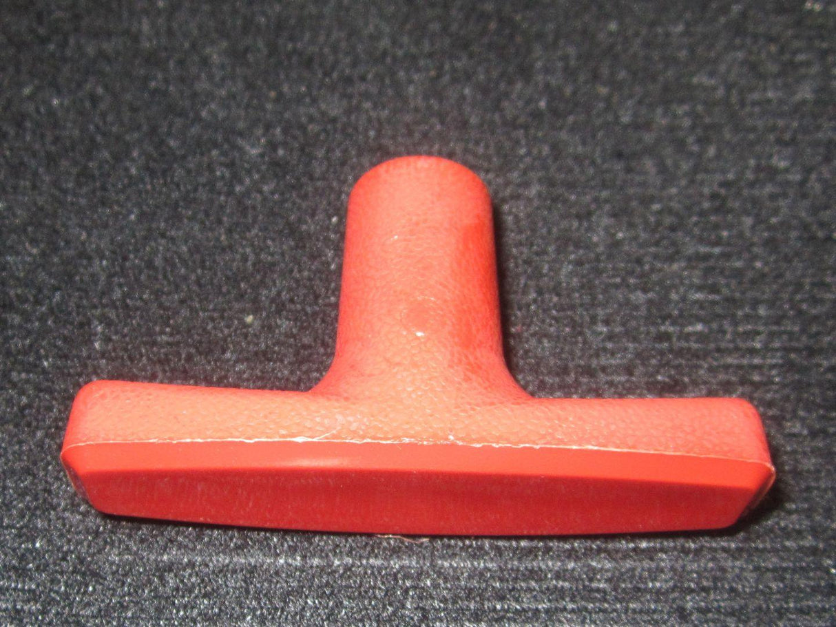 7020218 T-Handle