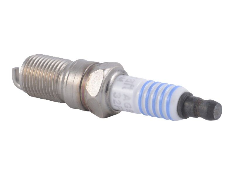 Part Number 7027405 Spark Plug, Platinum fits JLG