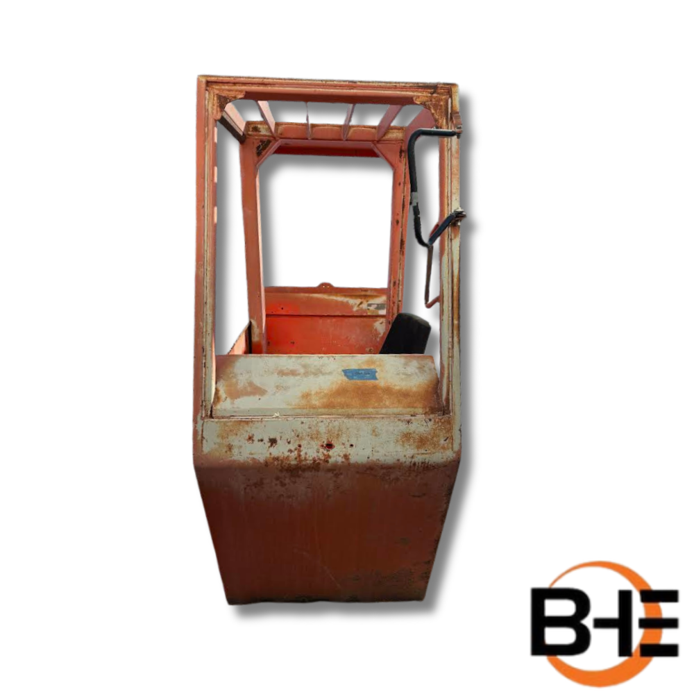 7112102-Open-Cab-Used-Skytrak