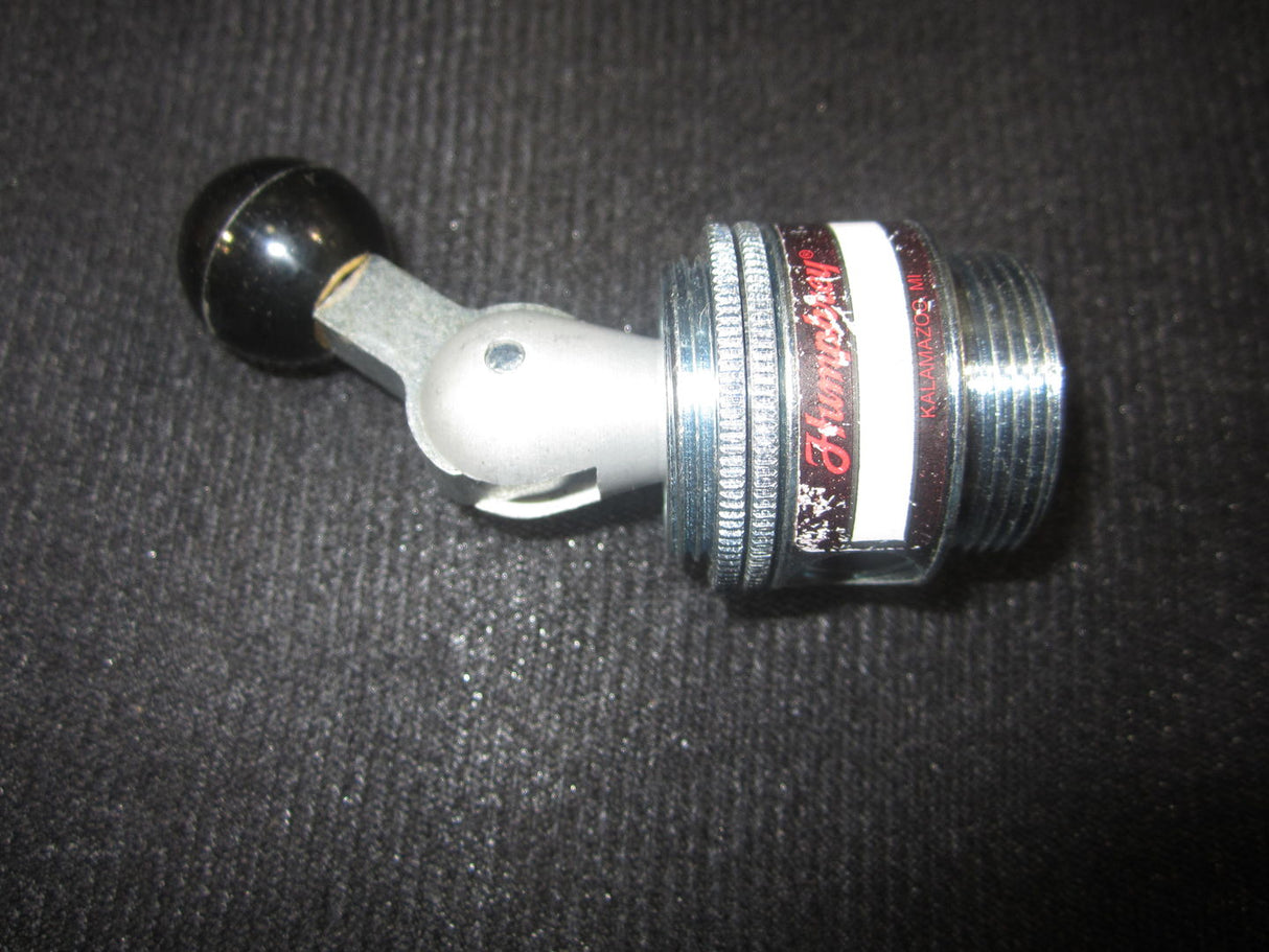 7935000182 Valve Air 2-Way Manual (1/8" N | JLG