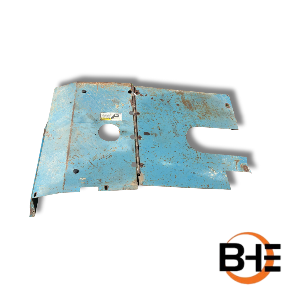 91326021-Engine-Cover-91376001-Radiator-Cover-Used-Gradall