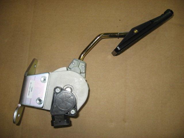 91563044 Pedal, Foot Accelerator Elect | JLG - BHE Parts Store