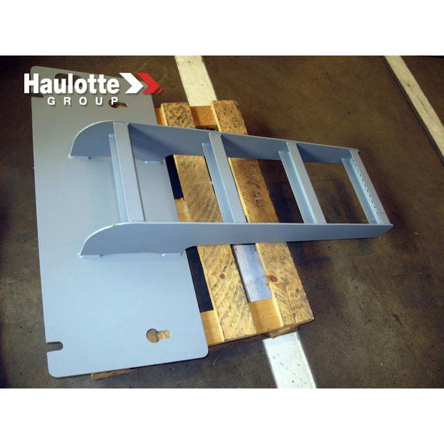 Part Number 167P325090 Step fits Haulotte