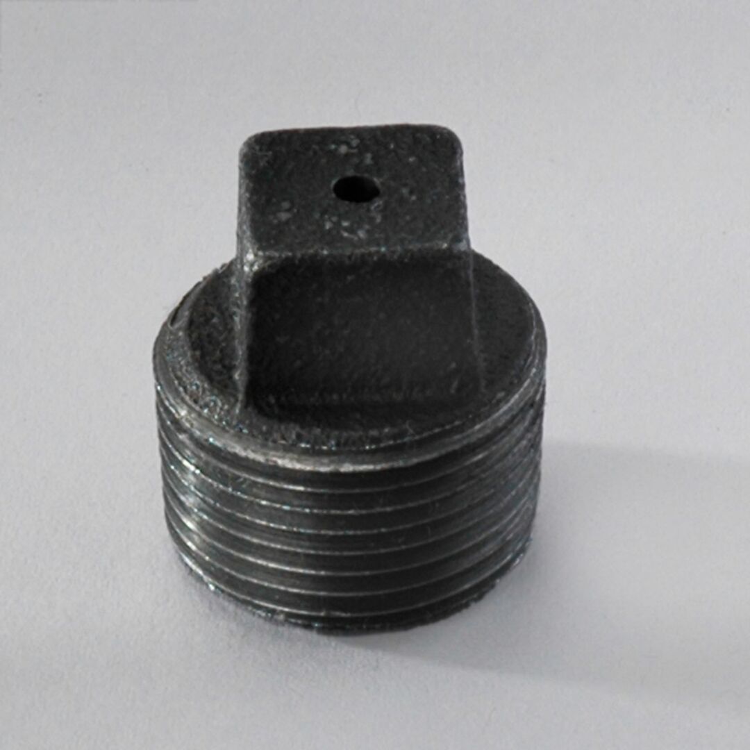 P562666 D/S, Mounting Plug | Donaldson