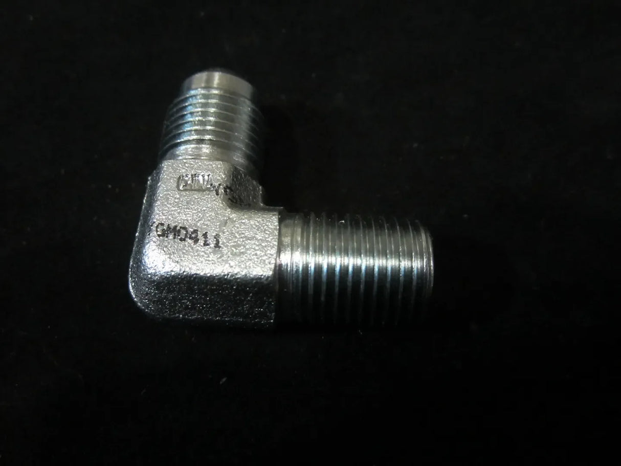 011940-006 Fitting | Upright