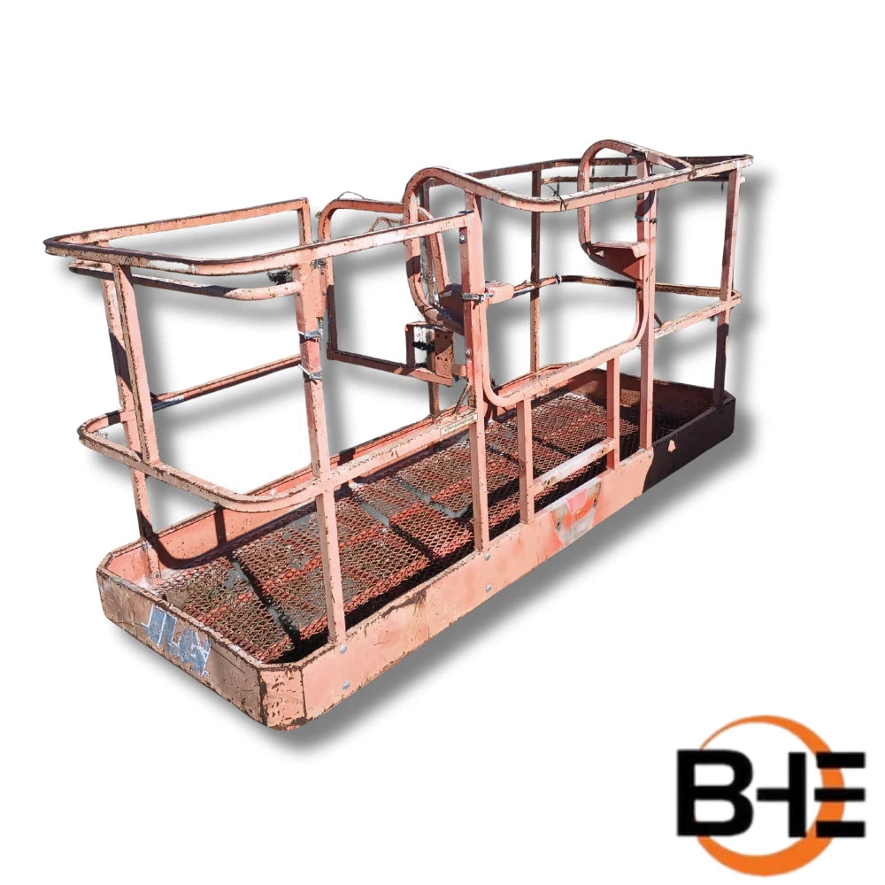 3510488 8' DOM/JPN/CSA Platform Assembly (Used) l JLG