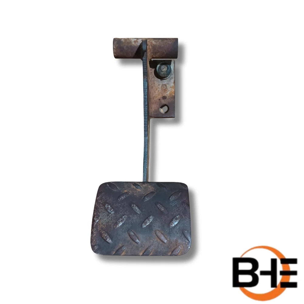 7111203 Brake Pedal (Used) l SkyTrak