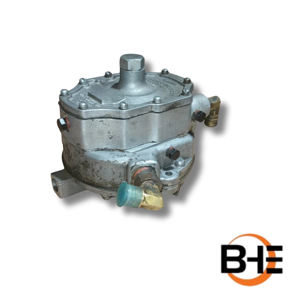4700005 Vaporizer, Regulator (Used) l JLG