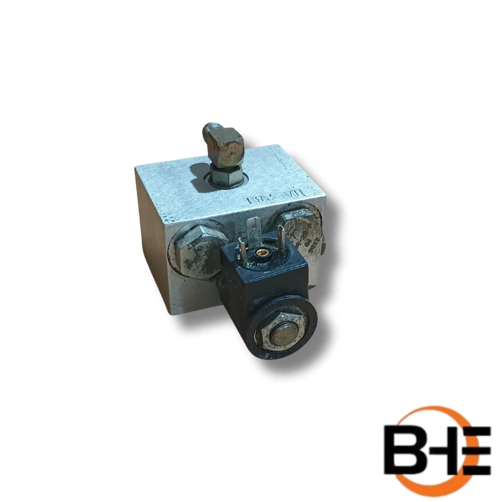 4640906 VAR Motor CONT Valve (Used) l JLG