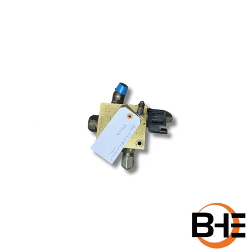 8902206 Boom Extend Retract Lockout Valve (Used) | Skytrak