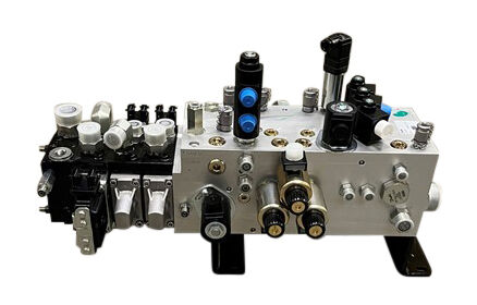 1001289298 Valve, Main Control | JLG