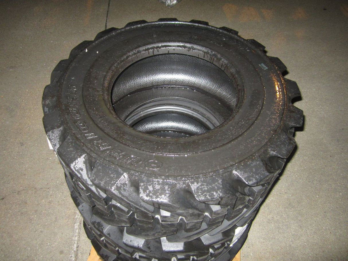 4520216 Neumático, 12 X 16,5 Otr Nhs | JLG