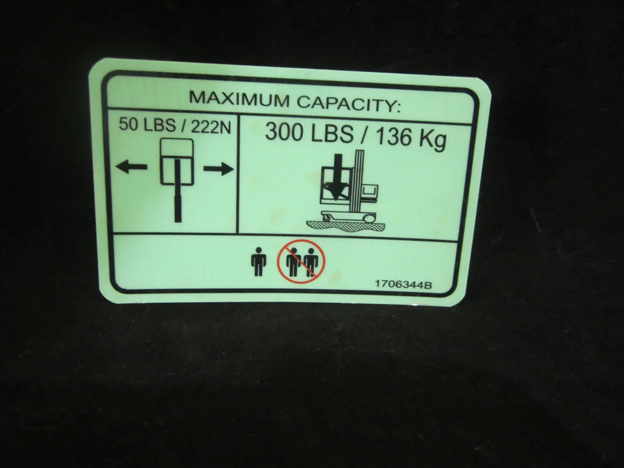 1706344 Decal, Capacity (300Lbs) | JLG