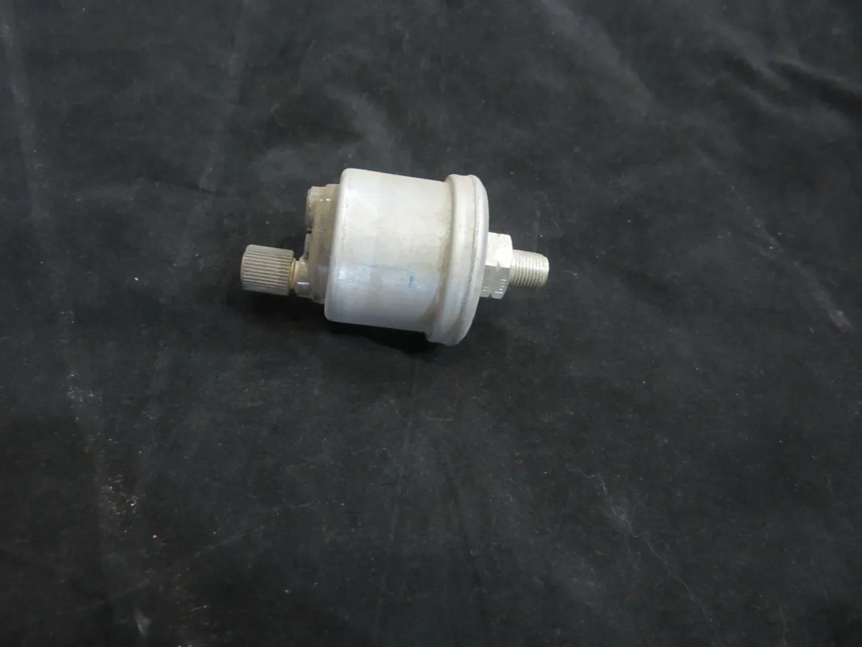Part Number 2420131 Gauge Sender Oil Pressure fits JLG