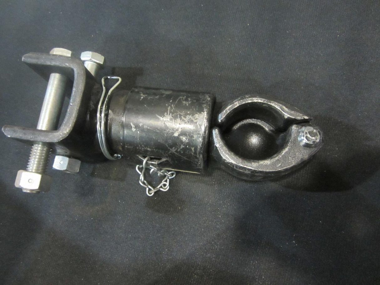 70103 Ball Coupler, 2 " Bulldog | JLG - BHE Parts Store