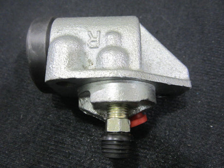 70144 Brake (Wheel) Cylinder R/H | JLG - BHE Parts Store