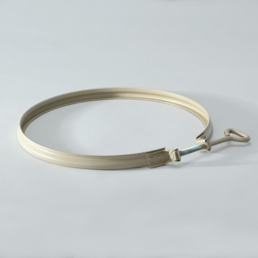 P121067 D/S, Clamp Assembly | Donaldson