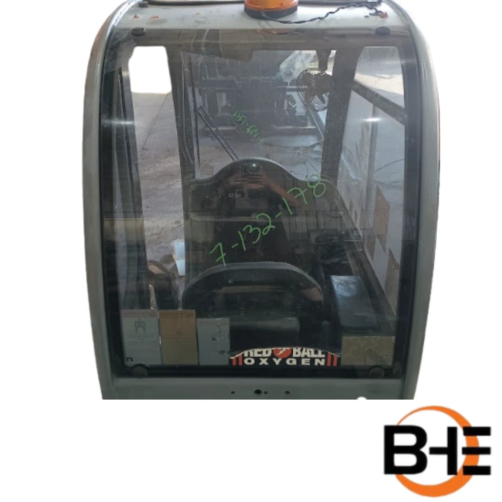 Part Number 7-132-143 Rear Glass (Used) | Terex