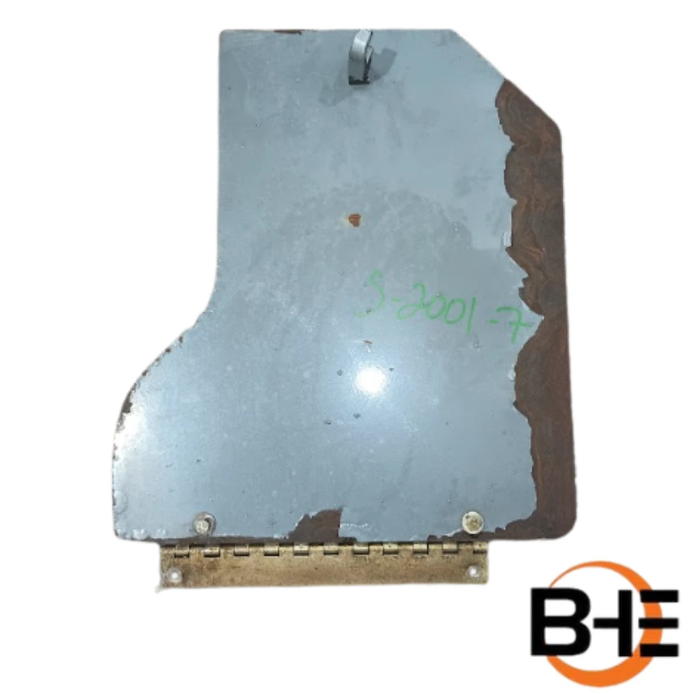 Part Number 5-2001-7 Rh & Lh Engine access Cover (Used) Terex