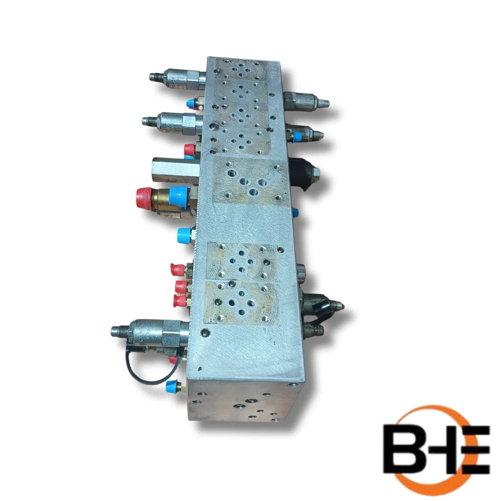 4640919 Main Control Valve Assembly (Used) JLG