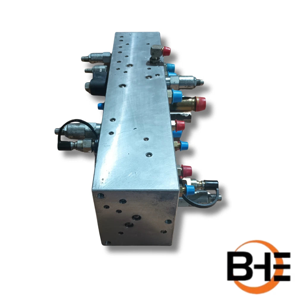 4640919 Main Control Valve Assembly (Used) JLG