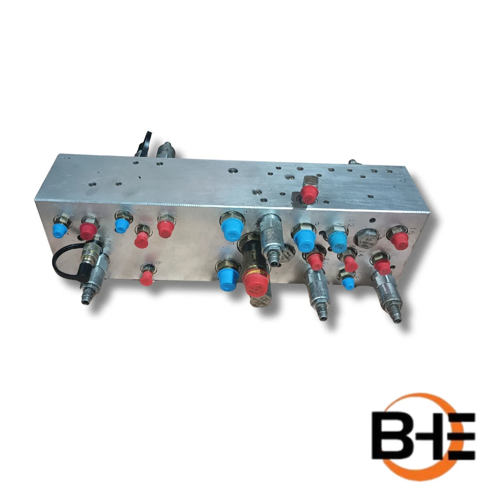 4640919 Main Control Valve Assembly (Used) JLG