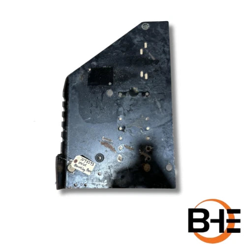 7098293 Valve Mounting Plate (Used) | Skytrak